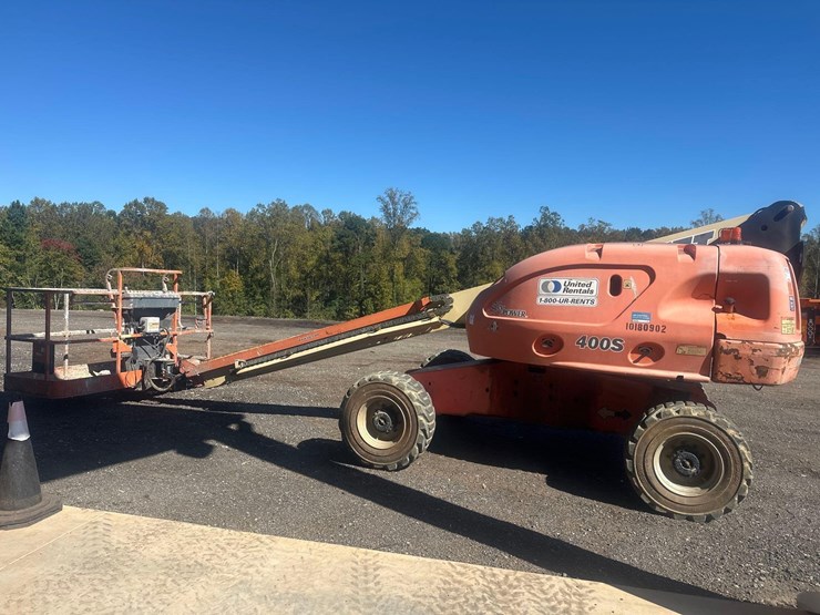 2013-jlg-400s-image-7