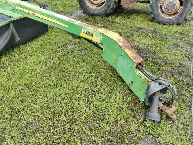 john-deere-630-image-3