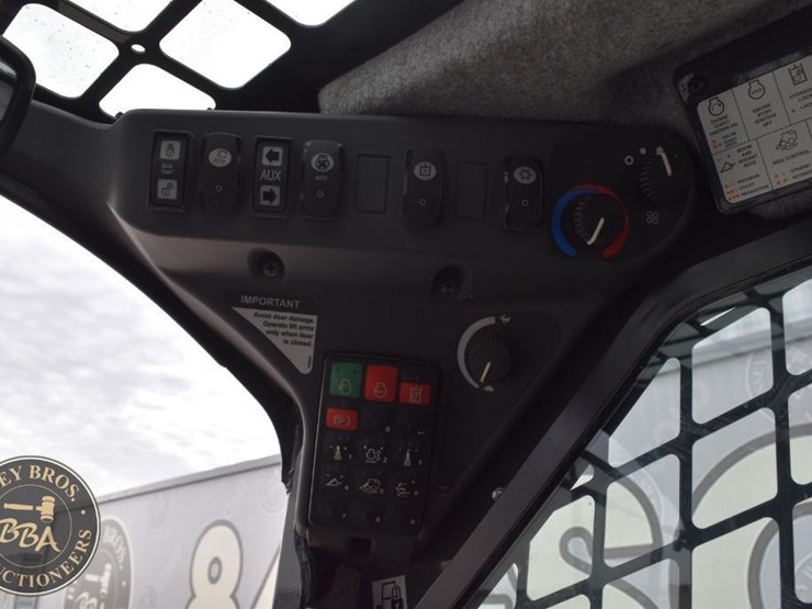 2024-deere-333g-image-49