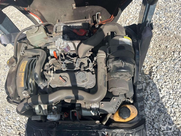 2019-kubota-k008-3-image-7