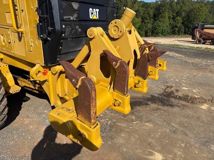 2011-caterpillar-140m2-vhp-plus-image-20