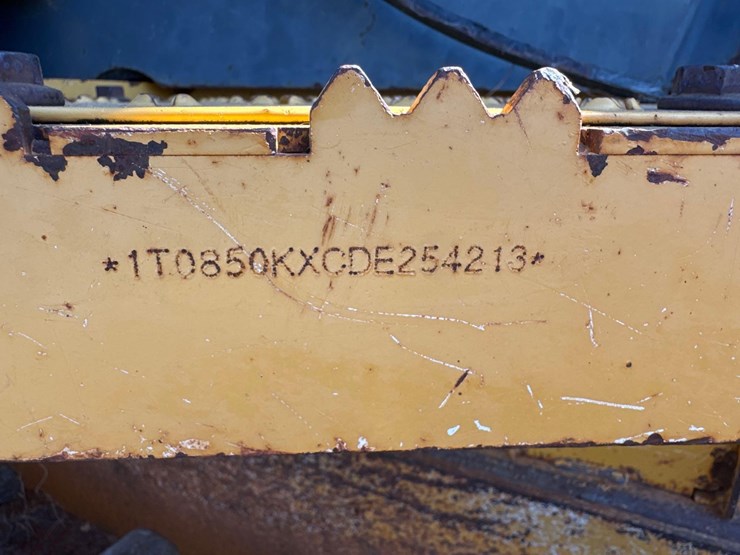 2013-deere-850k-wlt-image-13