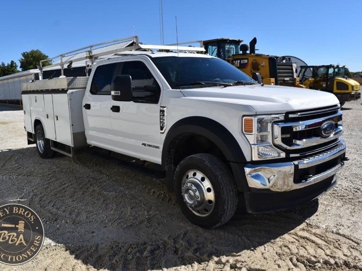 2020-ford-f550-xl-image-25