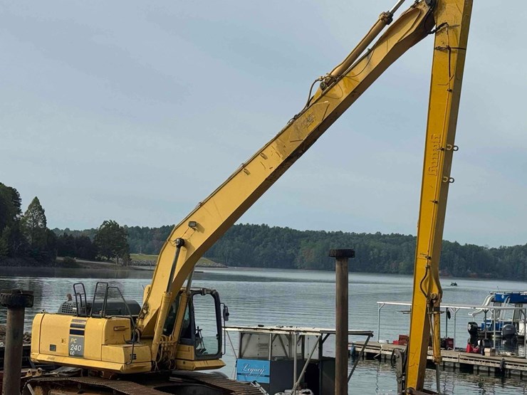 2015-komatsu-pc240-lc-10-image-1