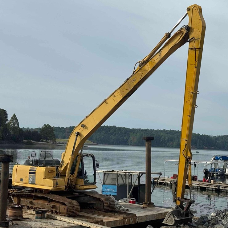 2015 KOMATSU PC240 LC-10