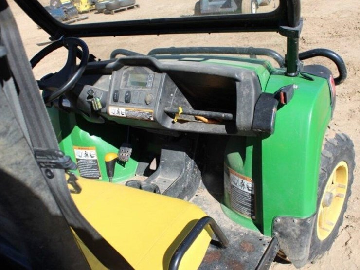 john-deere-gator-image-18