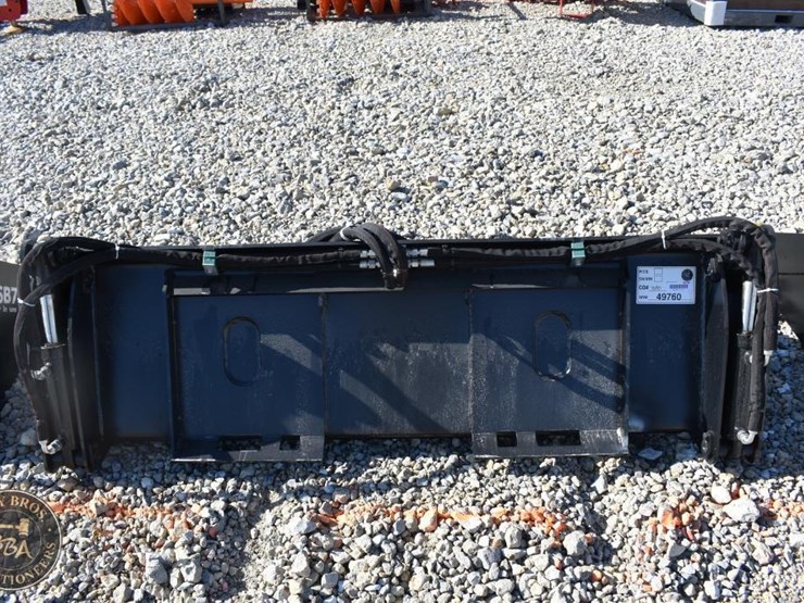 lyals-4-in-1-bucket-attachment-49760-image-2
