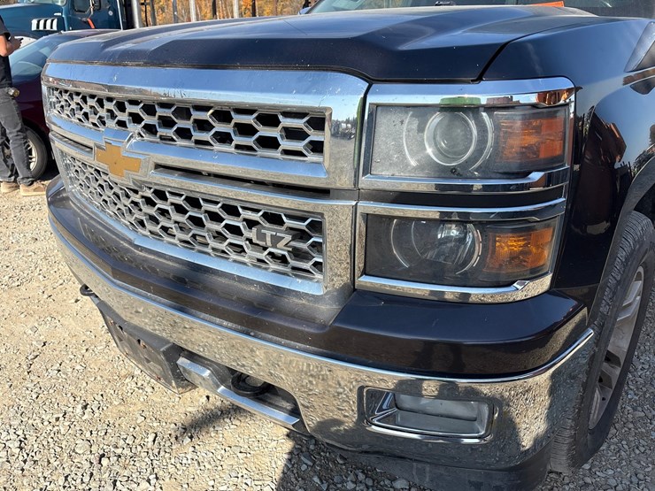 2015-chevrolet-1500-image-9