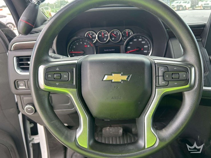 2022-chevrolet-tahoe-image-13