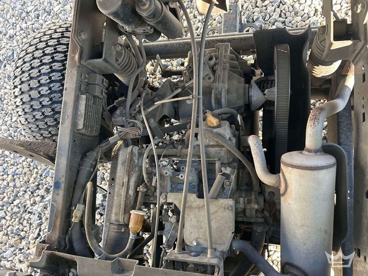 2019-john-deere-hpx615e-4x4-gas-utility-cart-image-7