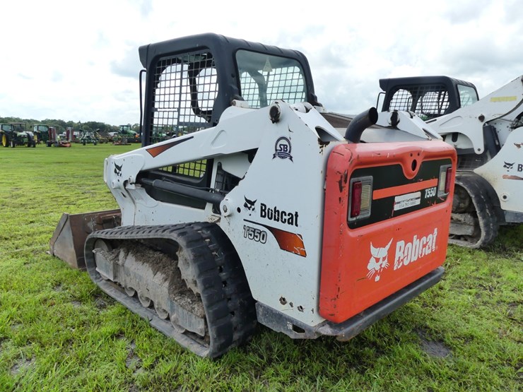 2019-bobcat-t550-image-4
