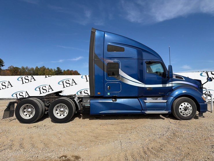 2018-kenworth-t680-image-6