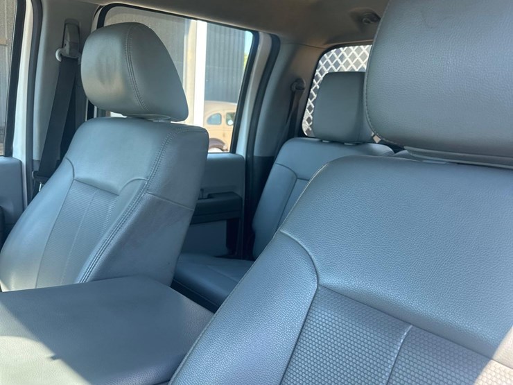2016-ford-f550-image-29