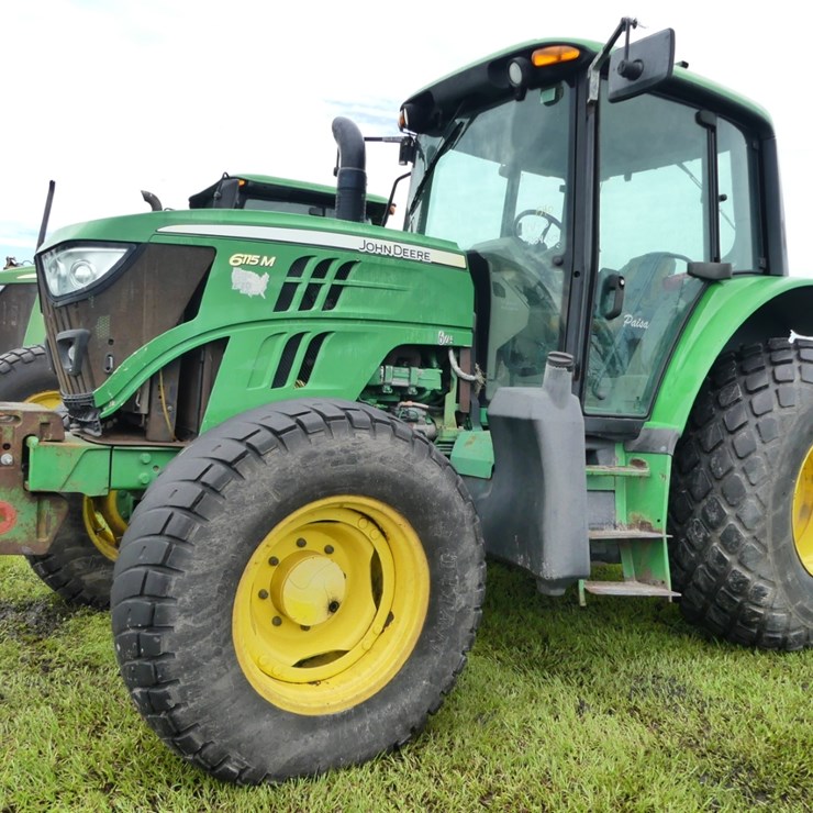 JOHN DEERE 6115M