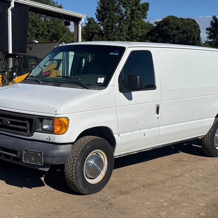 2006 FORD E350