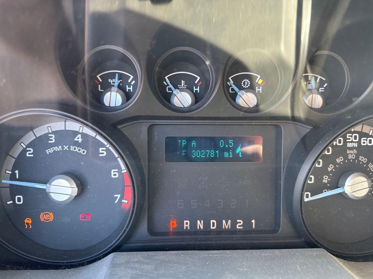 2015-ford-f250-image-25