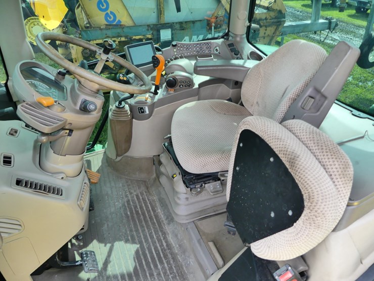 john-deere-6120r-image-11
