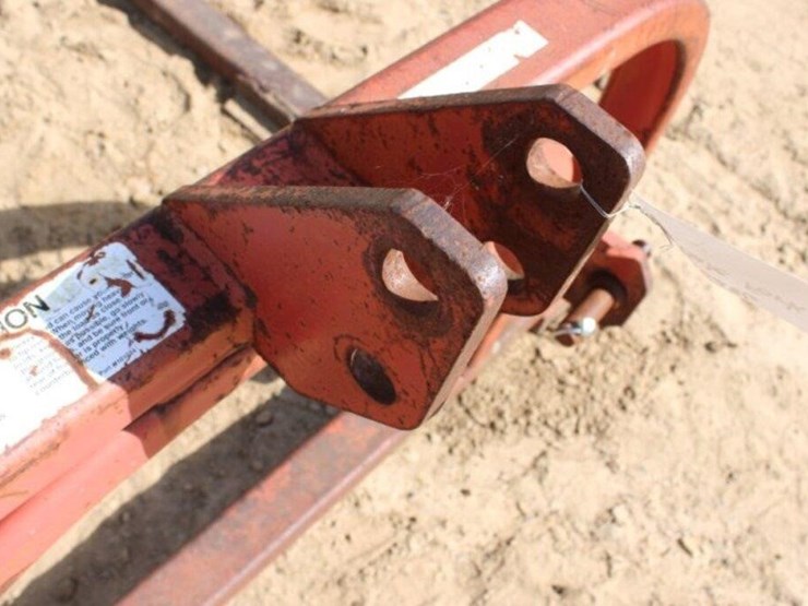 3pt-bale-fork-46"x53"-image-6