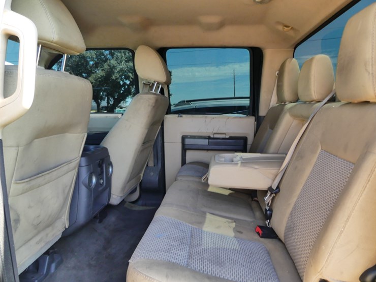 2011-ford-f250-xl-image-8