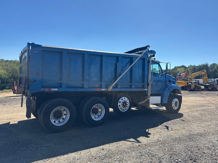 2005-sterling-l9500-image-7