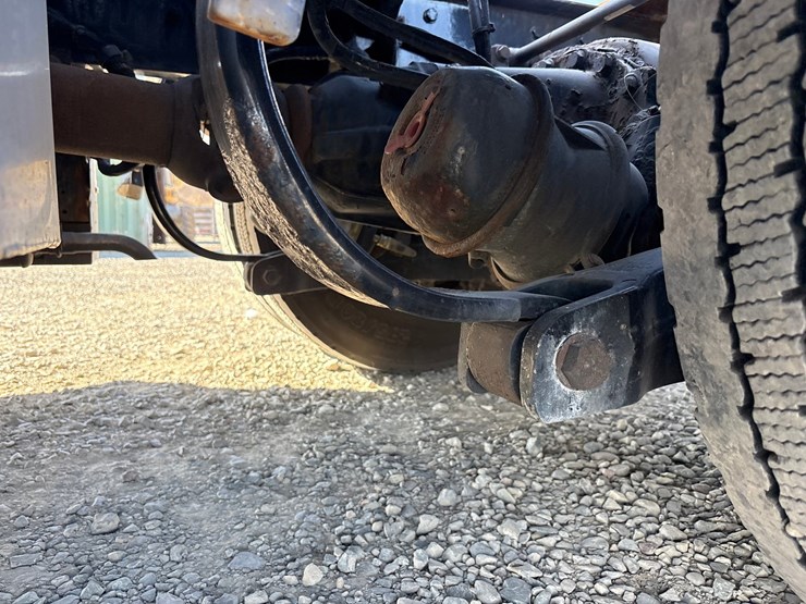 2018-kenworth-t680-image-63
