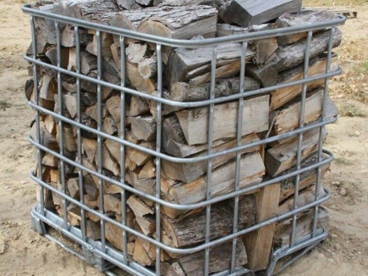 mixed-white-&-red-oak-firewood-in-metal-pallet-tot-image-2