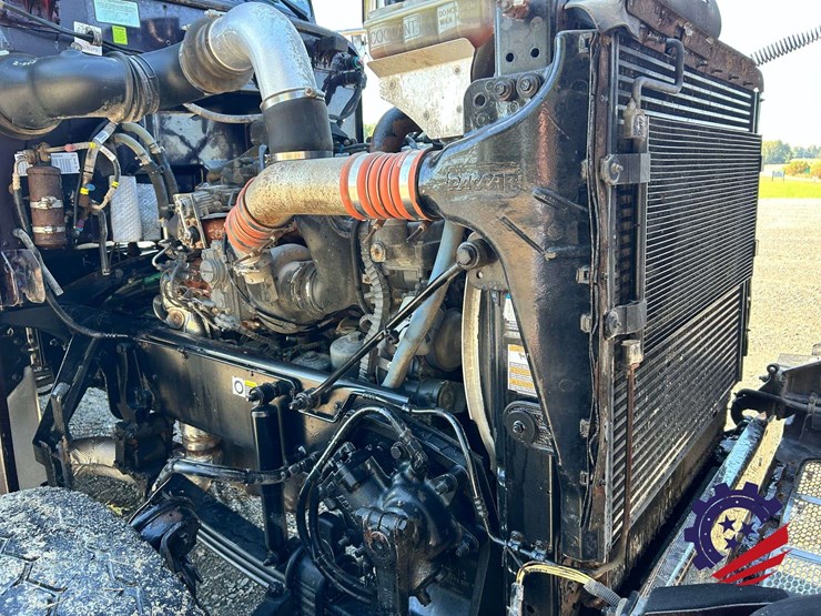2016-peterbilt-367-image-40