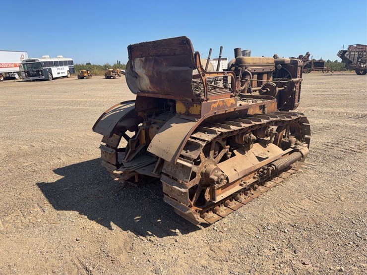 caterpillar-30-image-3