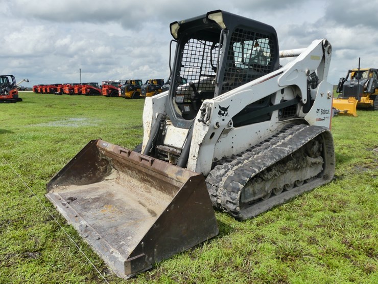 2016-bobcat-t750-image-1