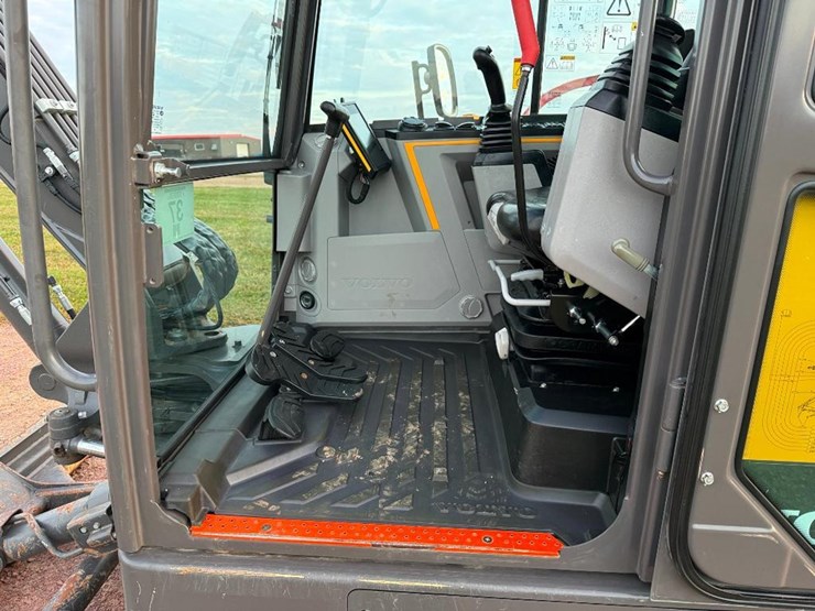 volvo-ec60e-image-45