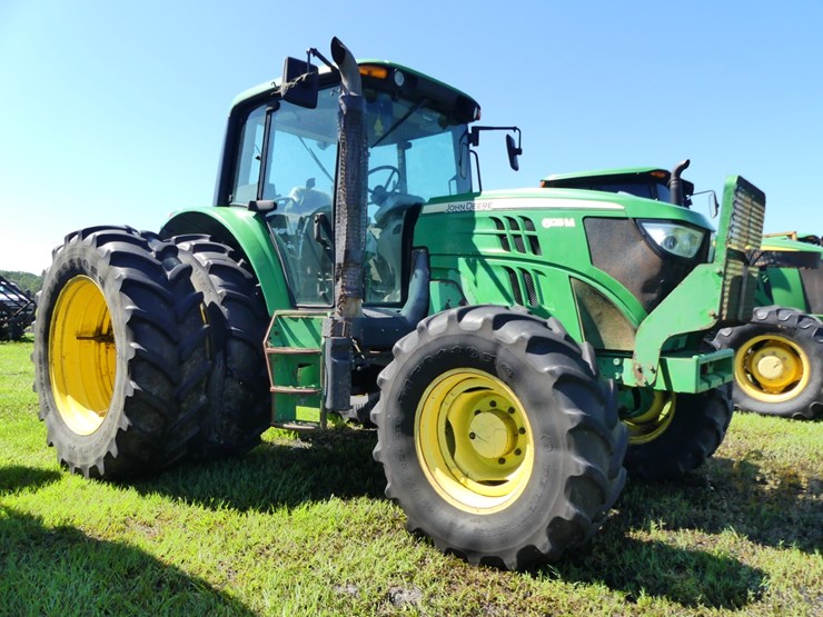 2014-john-deere-6125m-image-1
