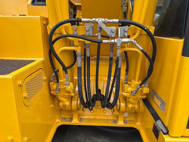 2021-komatsu-pc138us-11-image-16
