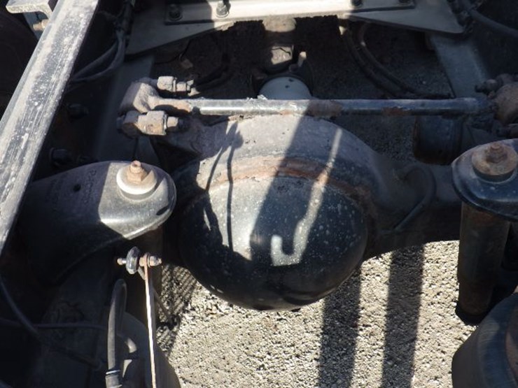 2017-kenworth-t680-image-16