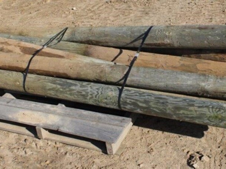 (8)-wooden-posts-image-1