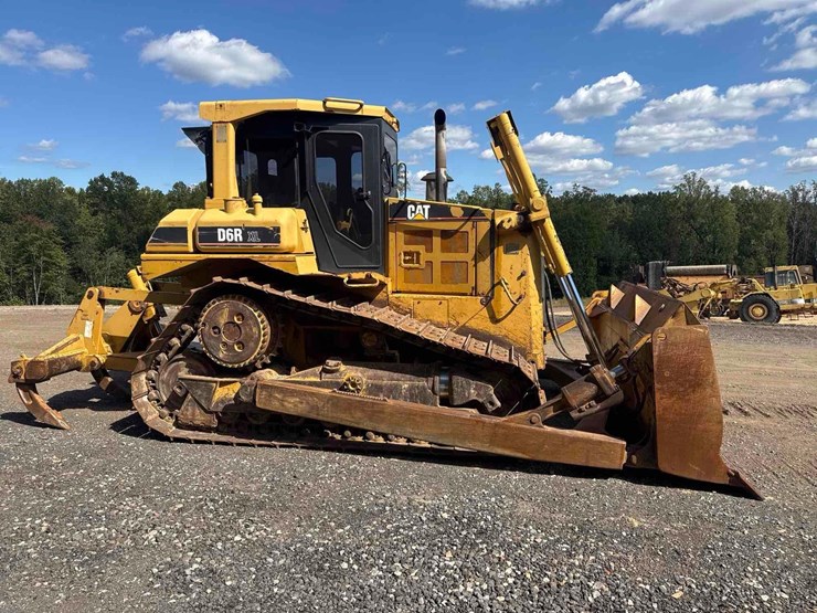 2000-caterpillar-d6r-xl-image-2