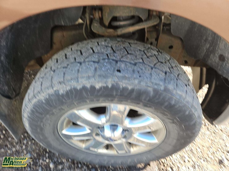 2012-ford-f150-image-12