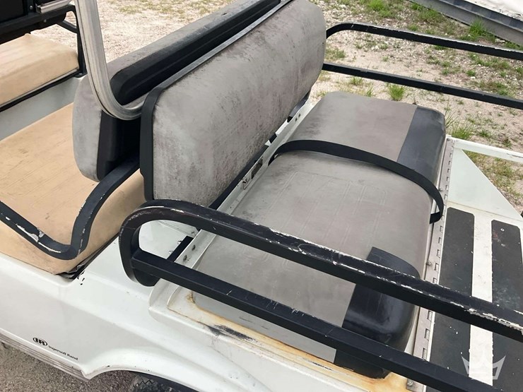 2020-club-car-villager-6-image-12