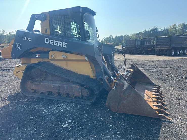 2019-deere-333g-image-3