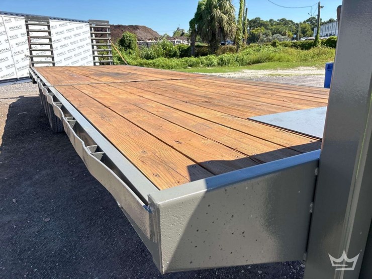 1996-ande-30ft.-gooseneck-tri-axle-flatbed-trailer-image-6