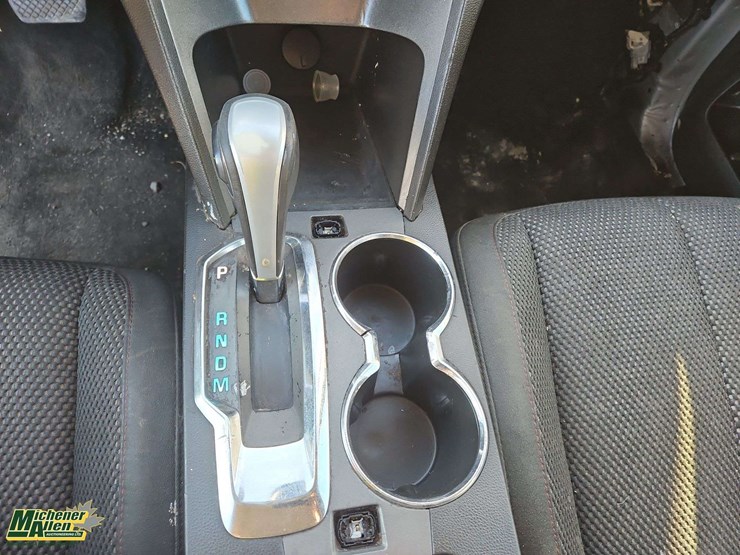 2015-chevrolet-equinox-lt-image-20
