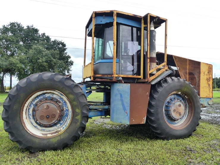 new-holland-9682-image-2