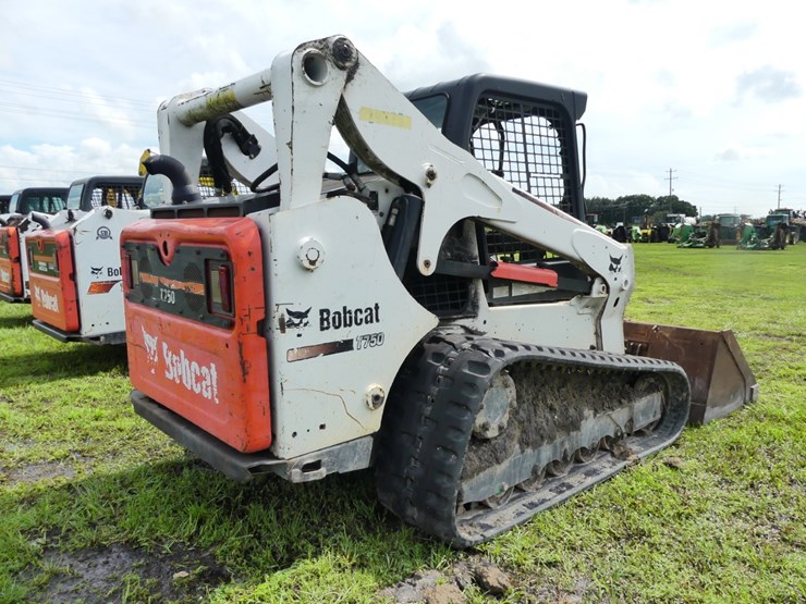 2016-bobcat-t750-image-3