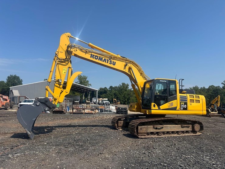 2021-komatsu-pc210-lc-11e0-image-1