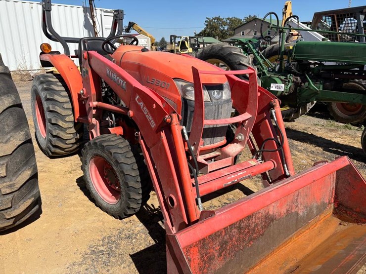 kubota-l3301-image-6