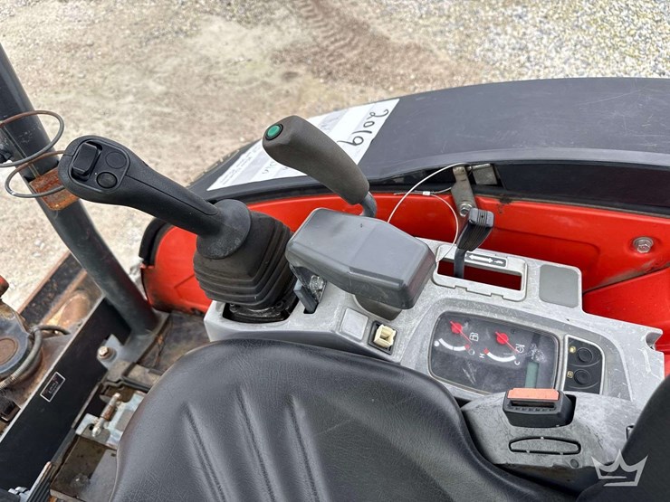 2019-kubota-kx71-3-image-20
