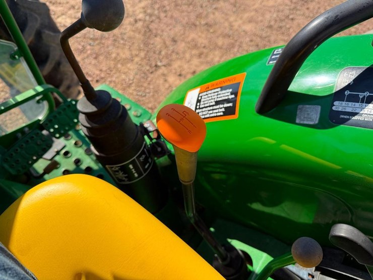 john-deere-5065e-image-39