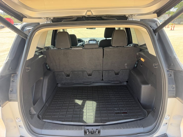 2017-ford-escape-image-10