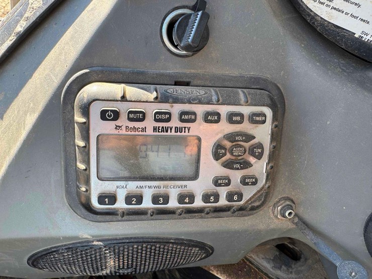 2018-bobcat-t770-image-20