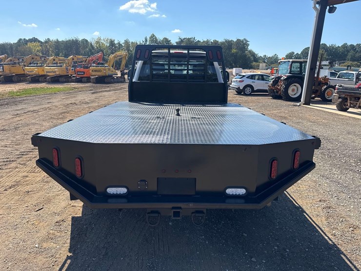 2018-ford-f550-xl-image-5