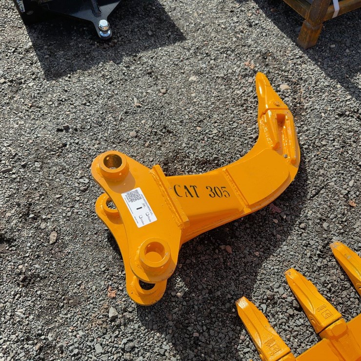 CATERPILLAR 305